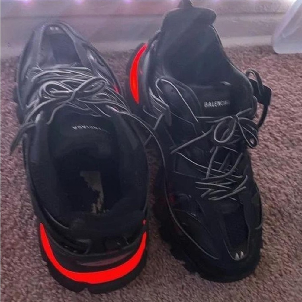 Balenciaga Black Sneakers with Red Glow - Picture 3 of 3
